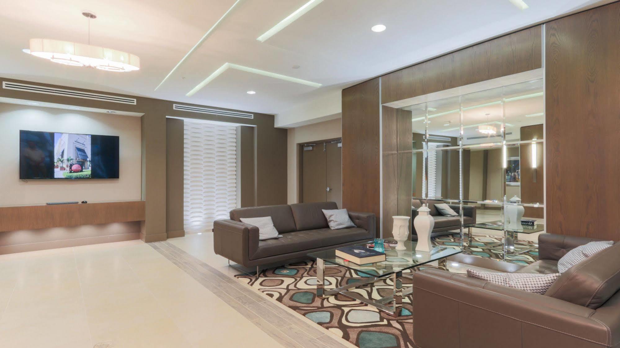Pelicanstay In Coconut Grove Miami Коръл Гейбълс Екстериор снимка